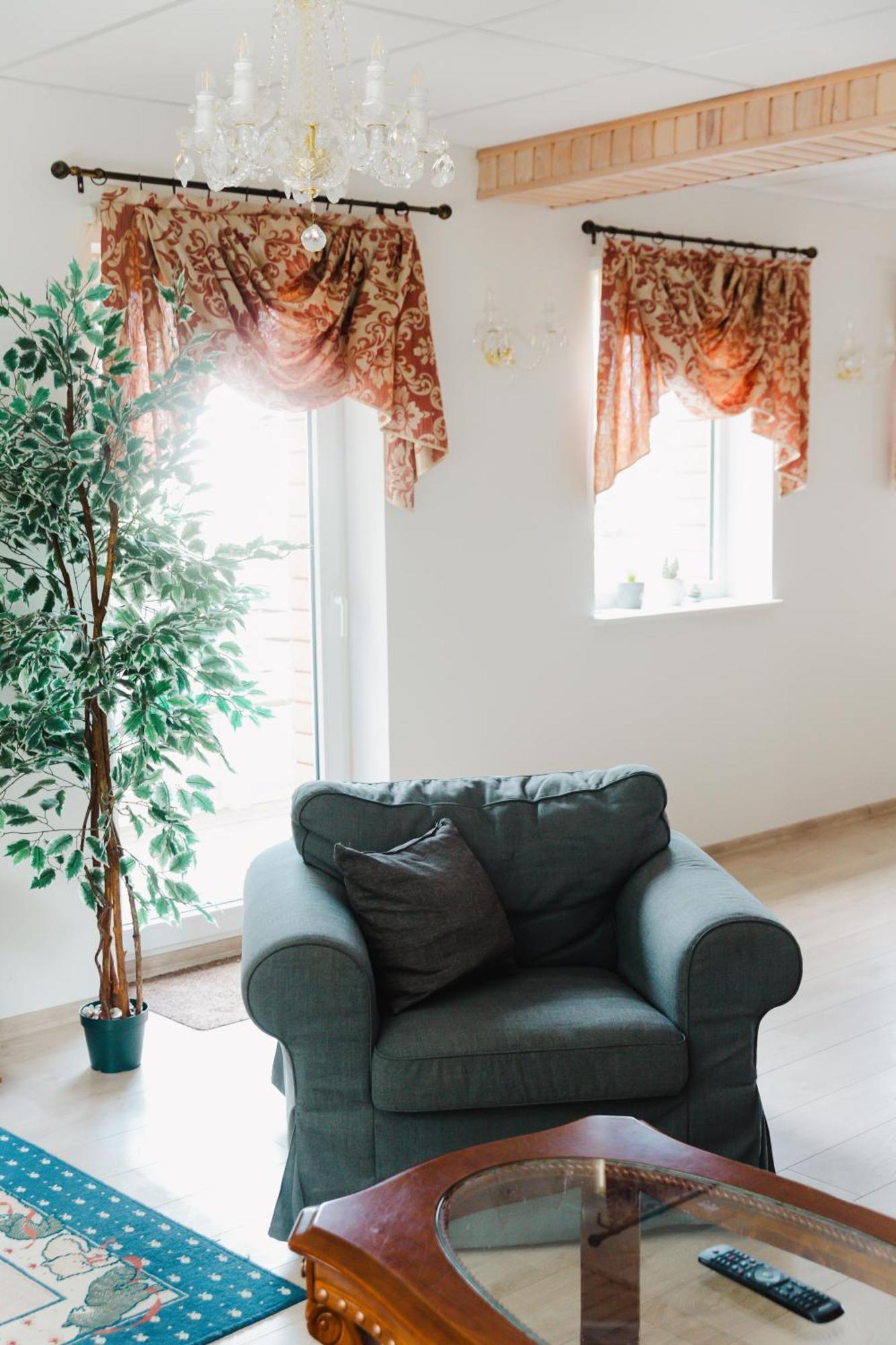 Konrad Family Guesthouse 쿠레사아레 외부 사진