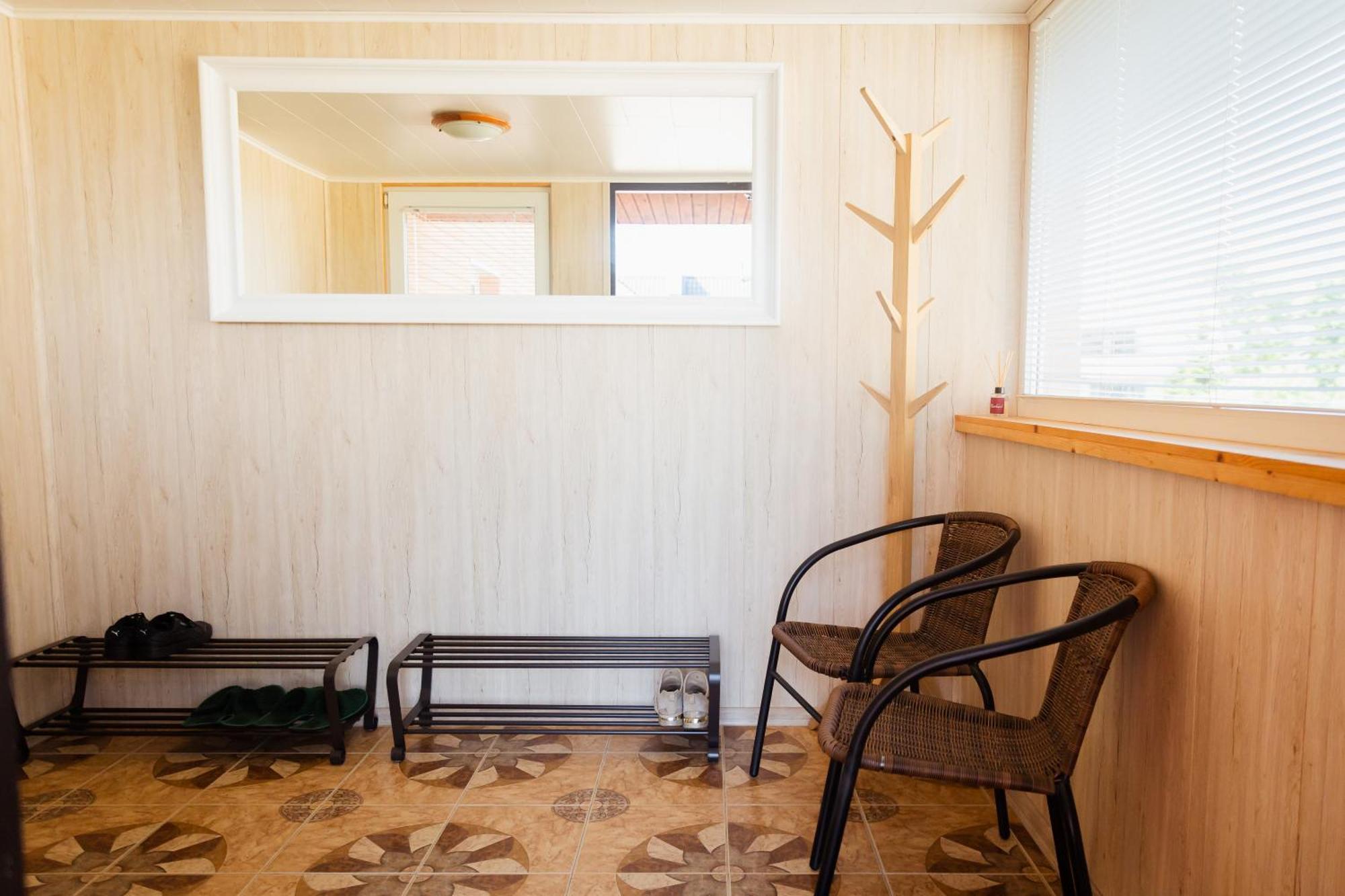 Konrad Family Guesthouse 쿠레사아레 외부 사진