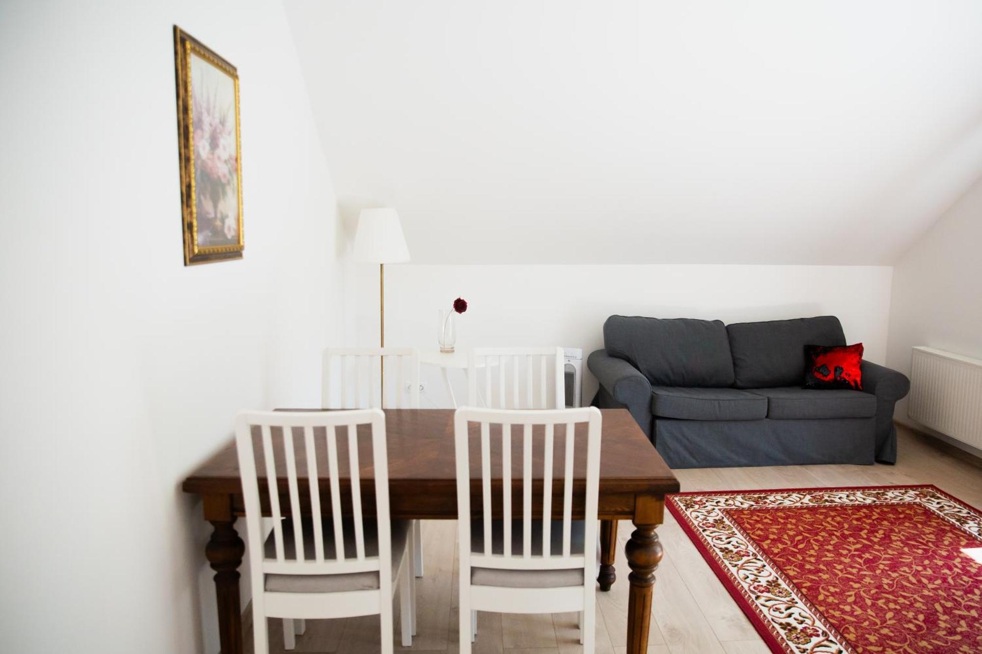 Konrad Family Guesthouse 쿠레사아레 객실 사진